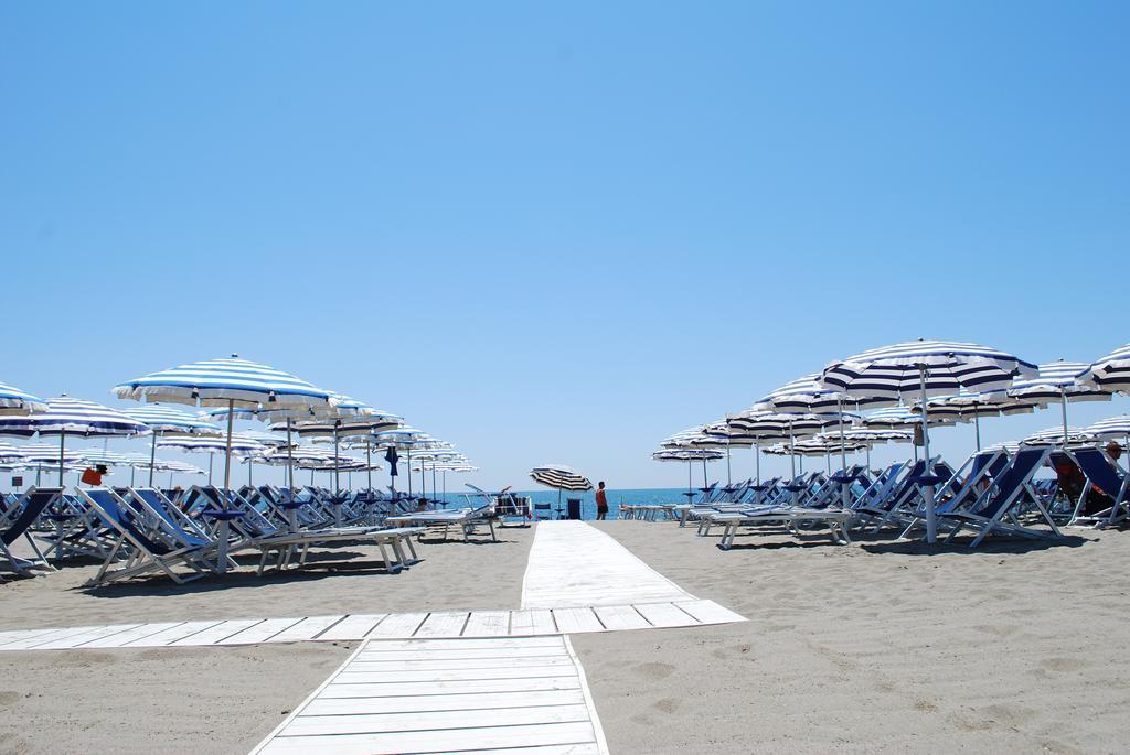 Affittacamere Ambra Marinella di Sarzana Exterior foto